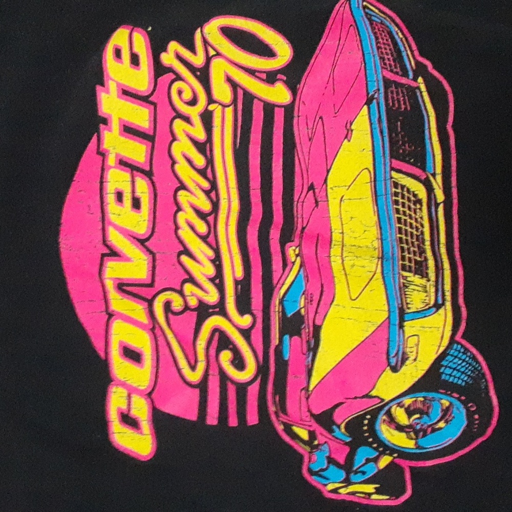 Corvette Summer 70 Graphic T shirt. Size Large.